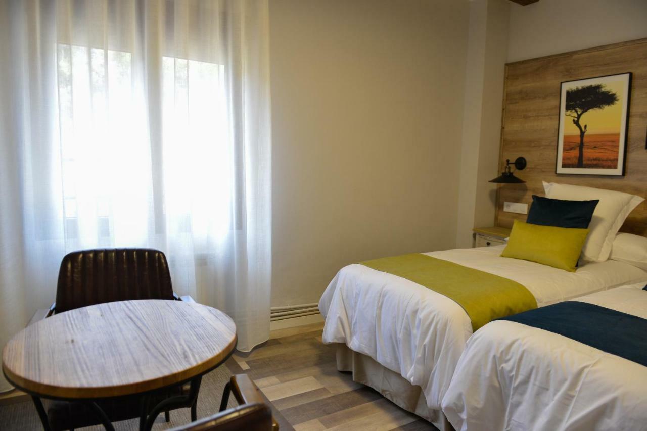 Bed and Breakfast La Casita De El Cuervo Esterno foto